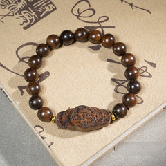 Exquisites, geschnitztes Armband aus Adlerholz – handgefertigte buddhistische Mala
