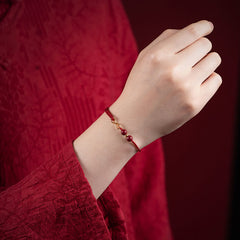 Cinnabar Blessing Rote Schnur 14K Gold Unendlichkeitssymbol Armband Fußkettchen