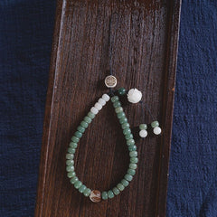 Bodhi-Handyanhänger aus weißem Jade, Jadeit und Kristallperlen