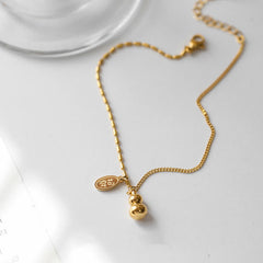 18k Gold Lucky Gourd Design Wealth Buckle Anklet