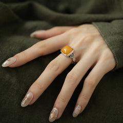 Anillo de ámbar miel natural, anillo ajustable para cóctel con forma de cubo de azúcar para mujer