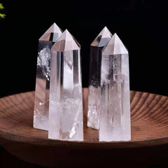 White crystal pillar