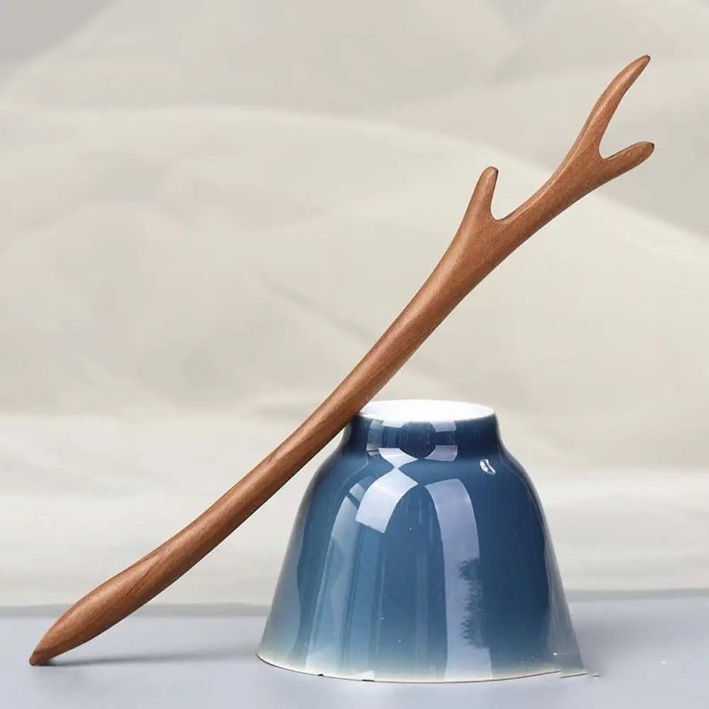 Cute Tassel Wooden Hair Stick: Chinese Style Bun Pin for Hanfu & Daily Wear