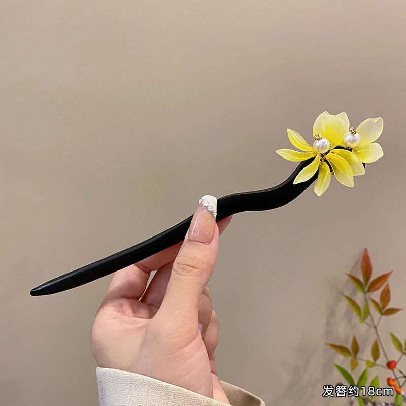 ‌Elegant New Jade Orchid Wooden Hairpin: Vintage Coiled Hairpiece Ringflower for Hanfu/Cheongsam Hair Accessories‌