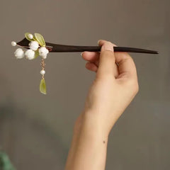 ‌Elegant New Jade Orchid Wooden Hairpin: Vintage Coiled Hairpiece Ringflower for Hanfu/Cheongsam Hair Accessories‌