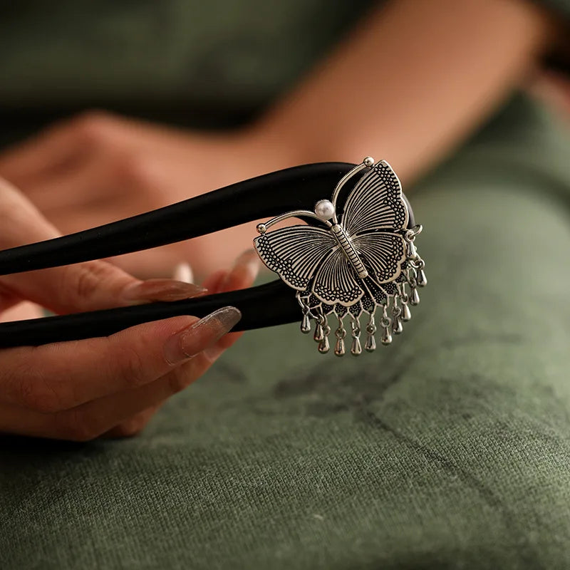 Tibetan Style Wooden Hairpin – Butterfly U-Shaped Feng Shui Hair Stick