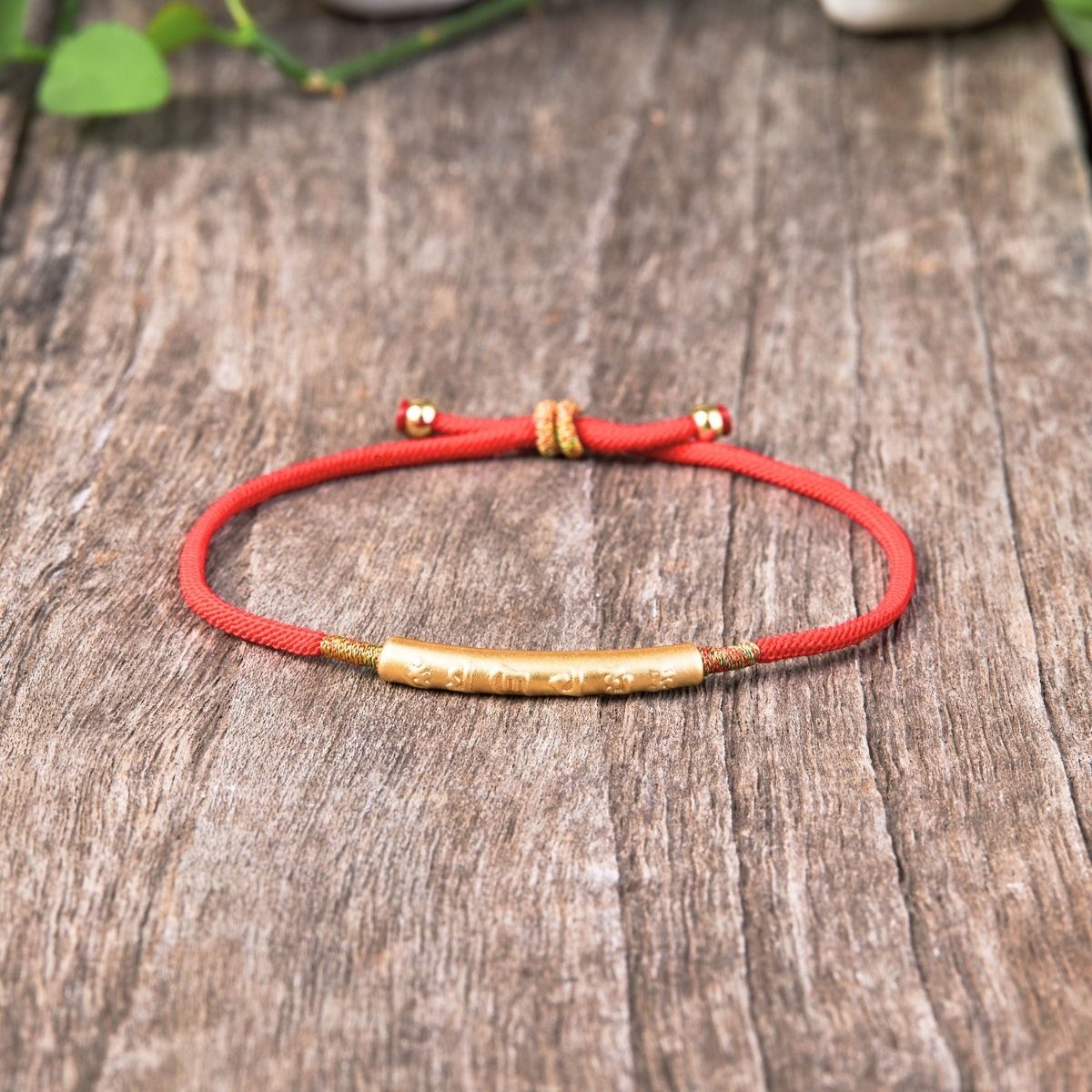 Tibetan Red String Bracelet With Om Mani Padme Hum
