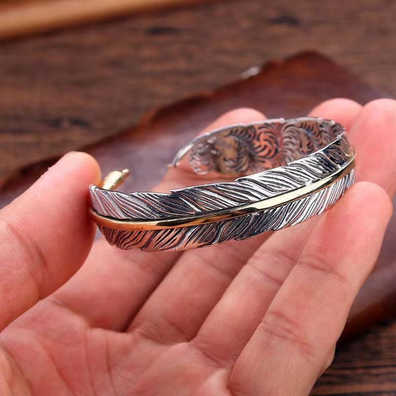 Feather Pattern Carved Luck Wealth Cuff Bracelet Bangle